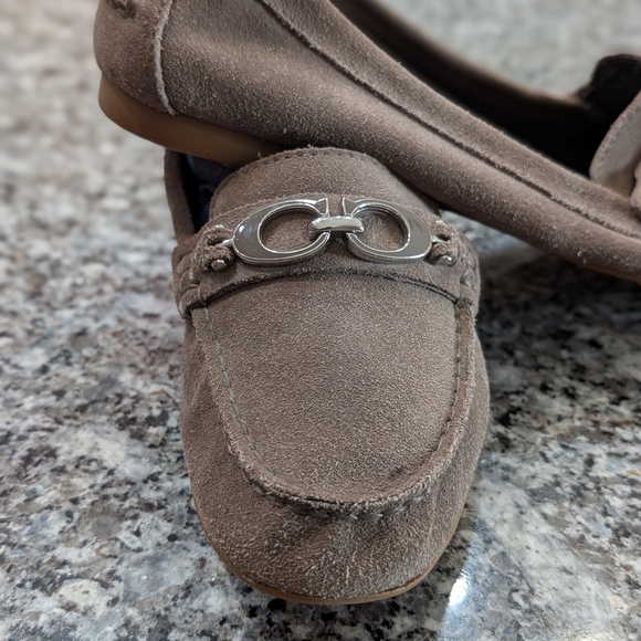 Coach Shoes - Coach Suede Loafers Women’s Size 7B Brown Slip On Driving Shoes Horsebit